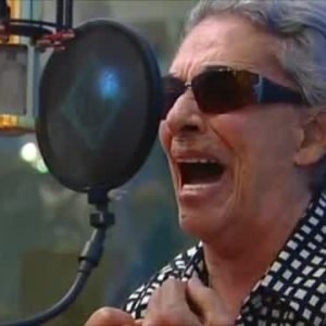 Chavela Vargas - Las Simples Cosas (versión en vivo en el estudio)