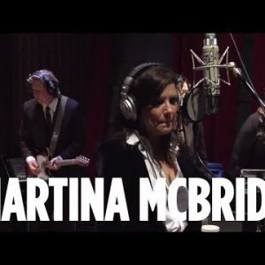 Martina McBride - Suspicious Minds