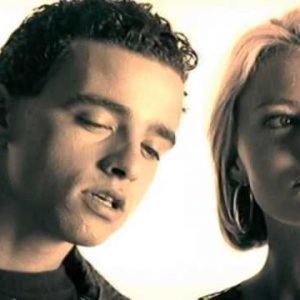 Eros Ramazzotti, Patsy Kensit - La luce buona delle stelle