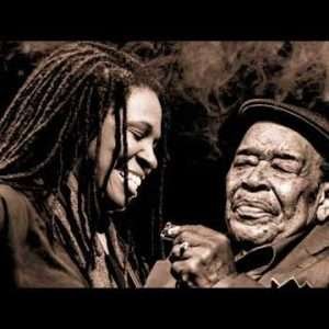 James Cotton, Ruthie Foster - Wrapped around my heart