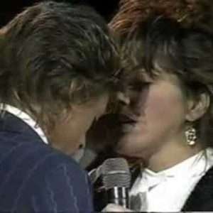 Luis Miguel, Laura Branigan - Sin Hablar